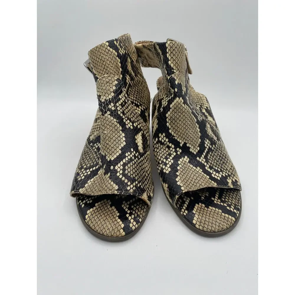 Vionic Leather Snake Skin Print Heeled Shoes Size 7.5